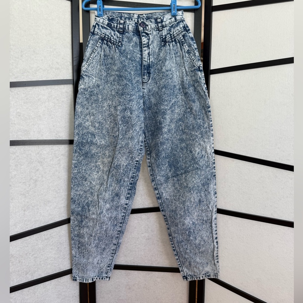 Vintage Acid Washed Bubble Leg Cherokee Jeans ~ Size 10 ~ Lightweight Denim ~